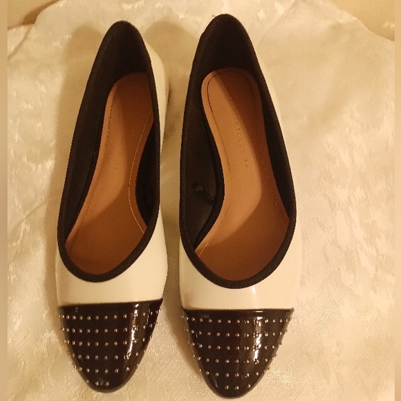 Zara Black and White Studded Flats - Picture 1 of 6